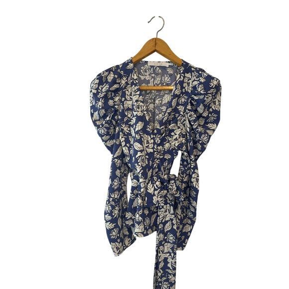 ASTR The Label Periwinkle Floral Puff Sleeve Wrap Tie Blouse Top Sz Small - Picture 4 of 8